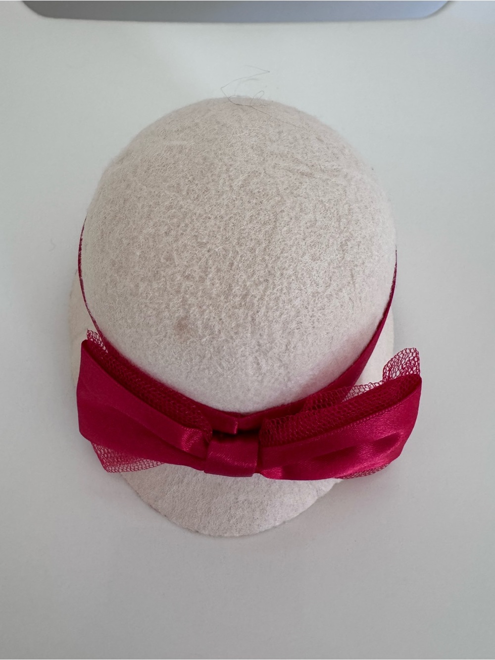 American Girl Doll Hat With Red Bow Kit's Accessories RETIRED Historical Hat - Picture 4 of 11